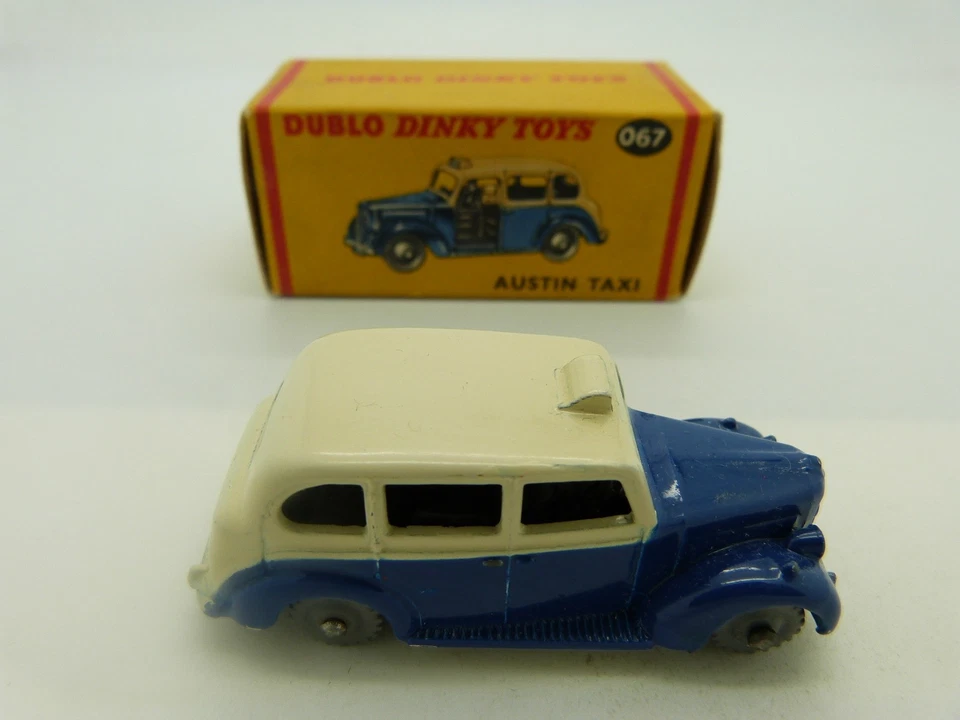 Dinky Dublo 067 Austin Taxi in complete original box - Image 2 of 4