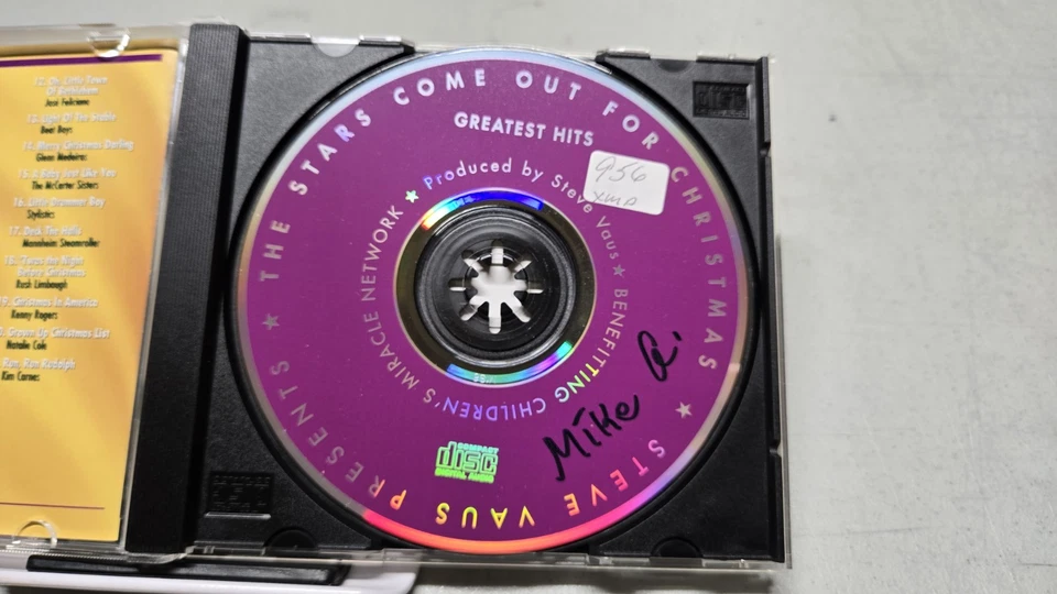 STEVE VAUS PRESENTS: THE STARS COME OUT FOR CHRISTMAS GREATEST HITS CD - XMAS CD - Image 4 of 4