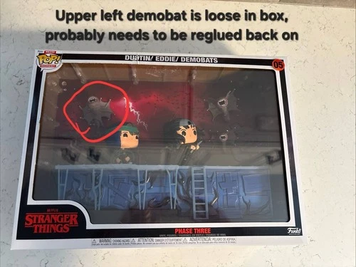 Damaged Funko Pop Moment Stranger Things Dustin Eddie Demobats Deluxe #05