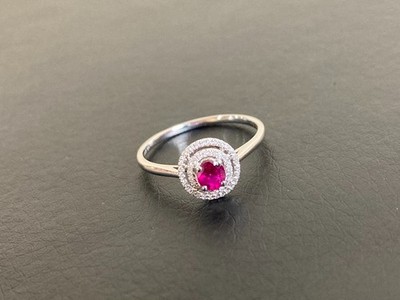 18 Karat Gold ovaler Rubin Diamant Ring Größe 6,5