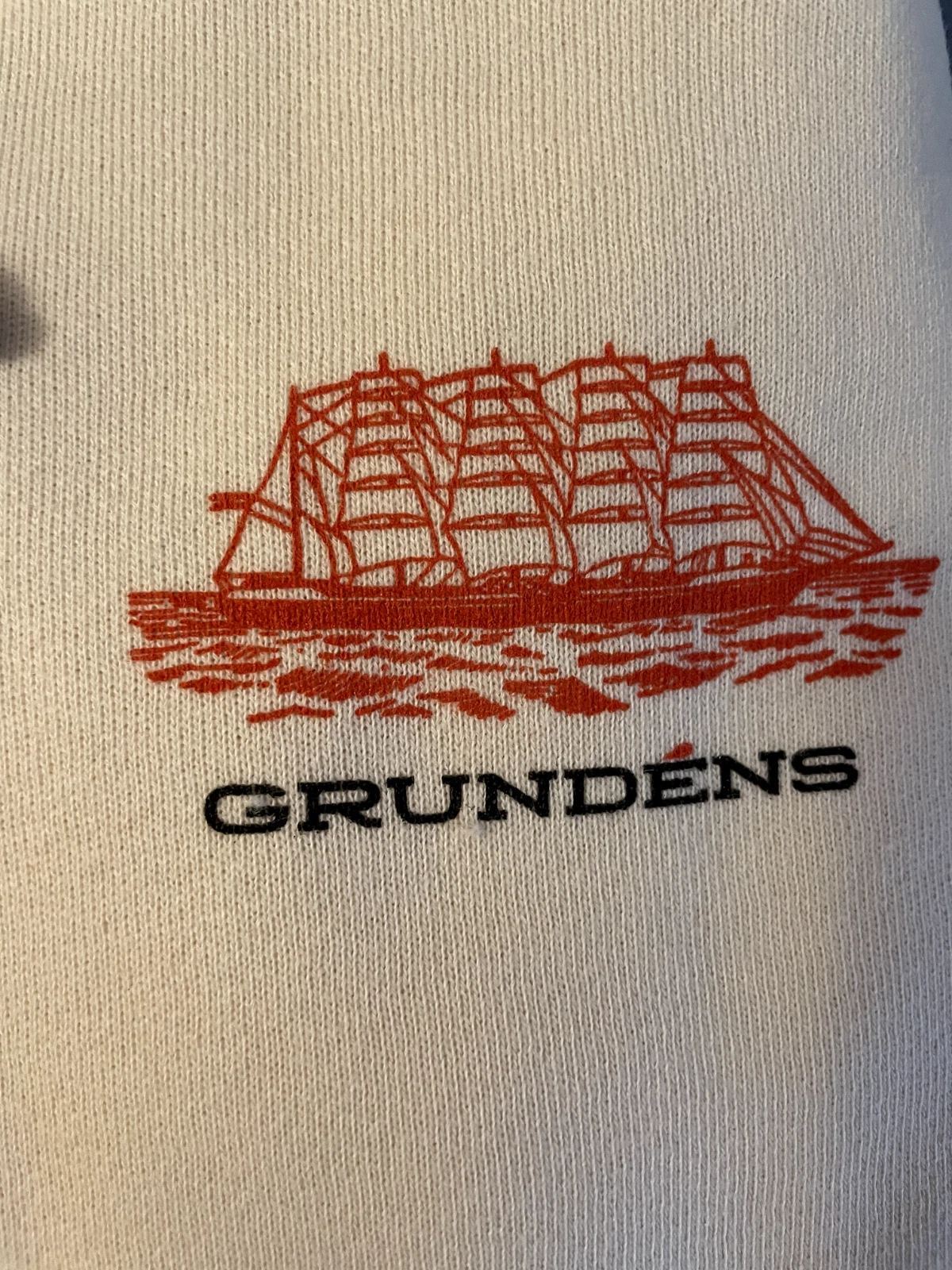 OFF WHITE Nuovo! Felpa con cappuccio Grundens x J Crew Natural Graphic $98. Made in USA