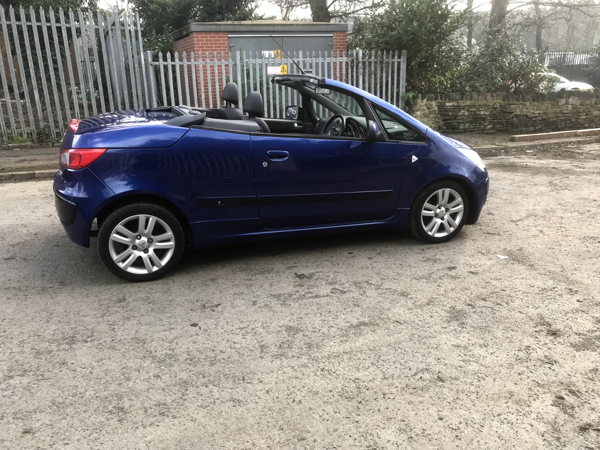 三菱COLT CZC Used Mitsubishi Colt CZC (2006 - 2009) mpg, costs & reliability