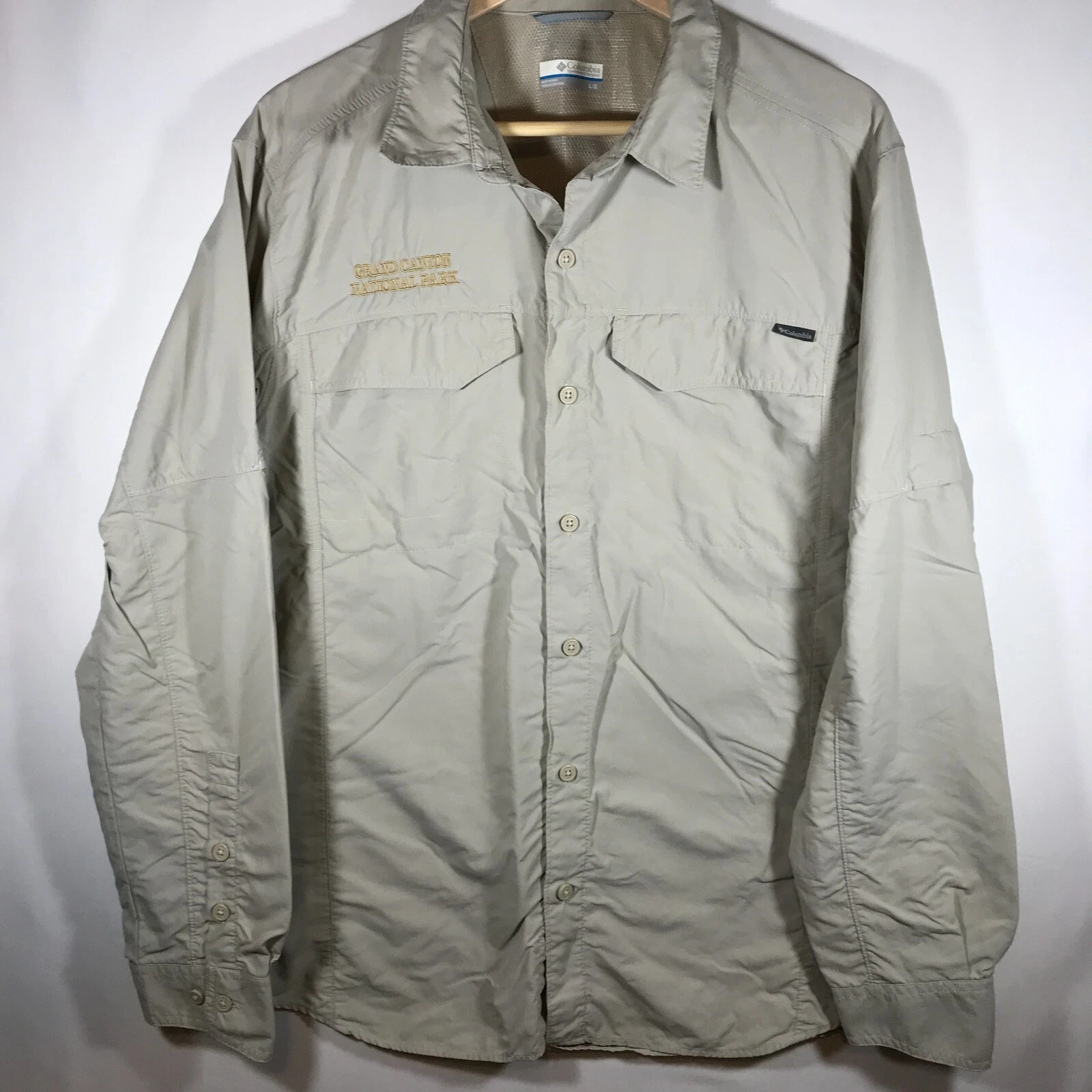 Columbia Shirt Men's Large Long Sleeve Vented Angler Fishing Outdoor Lightweight