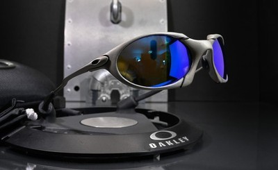 Oakley Romeo 1 Plasma/ Titanium Finish w/ Oakley Ice Iridium