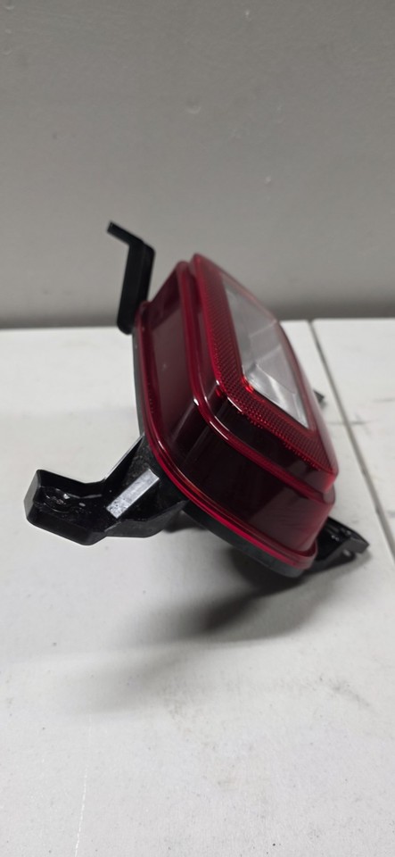 2020 - 2025 HYUNDAI VENUE LH REAR BUMPER FOG TURN SIGNAL LIGHT OEM ...
