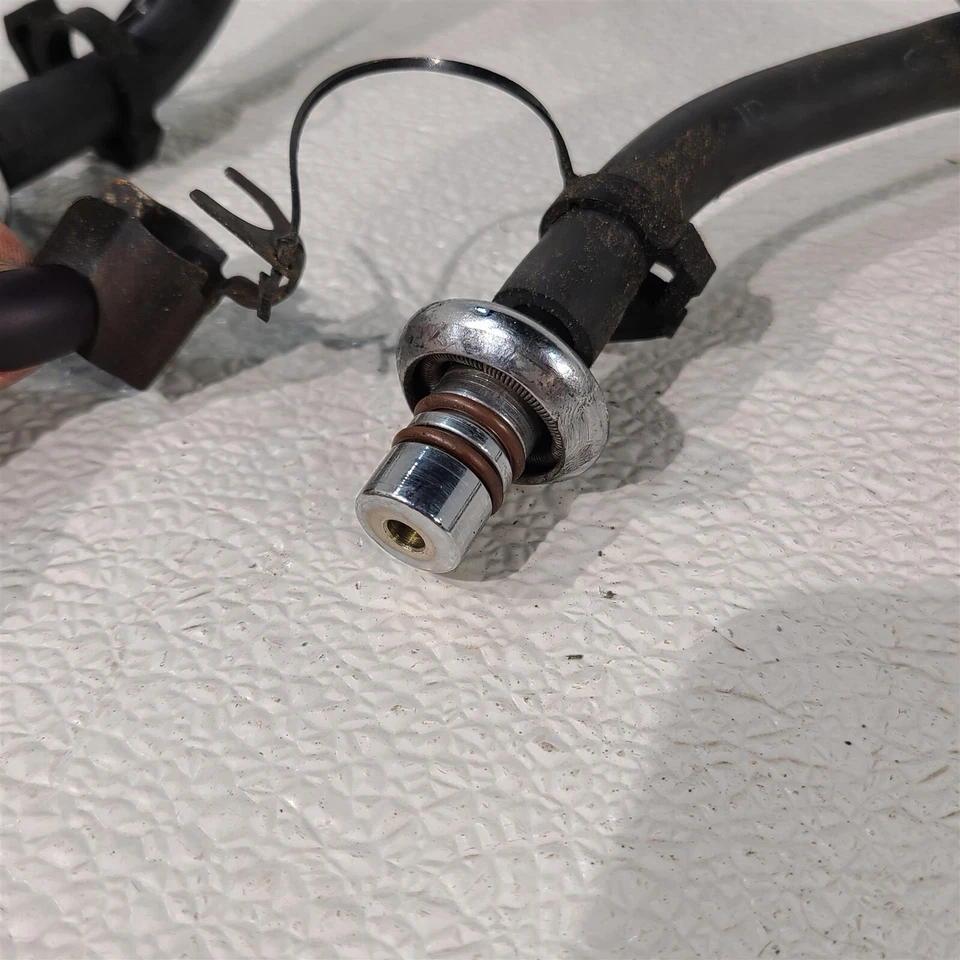 96-04 Mustang Fuel Feed W/ Return Line Engine Bay Oem 4.6L Sohc Dohc Aa7414 - Image 3 of 4