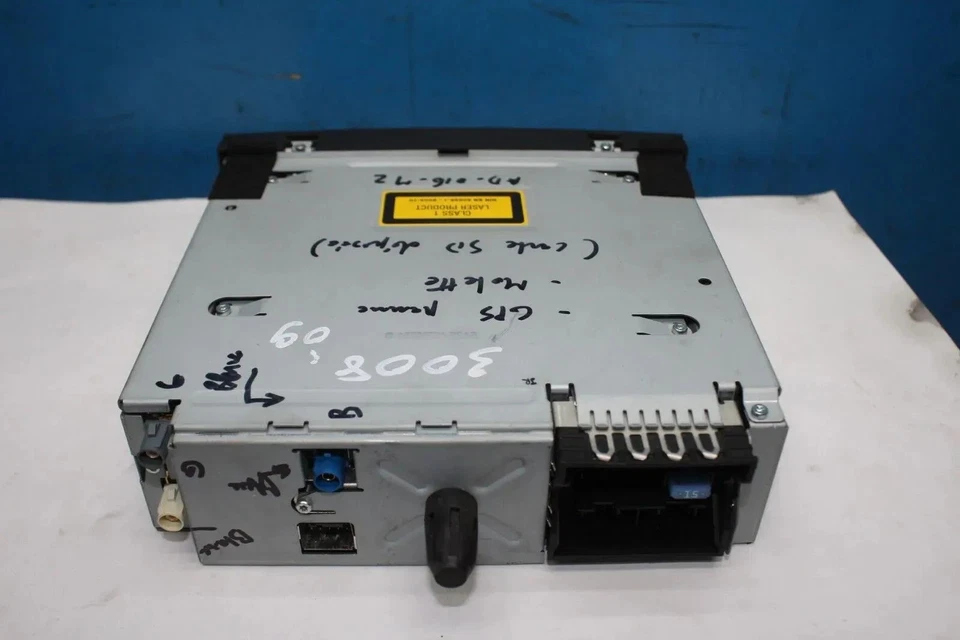 Autoradio Radio CD MP3 Navi Bluetooth 96661984XT BE6426 Peugeot 3008 I 0U_ Bj.09 - Bild 3 von 4