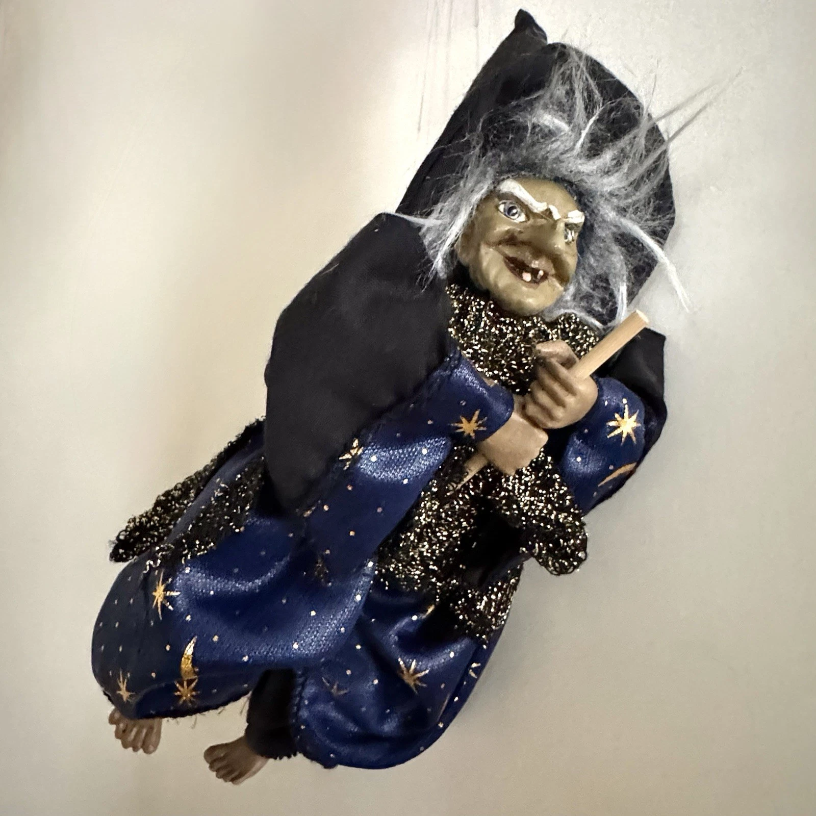 Vintage 8” Hanging Good Luck Kitchen Witch With Broom Baba Yaga Halloween Decor