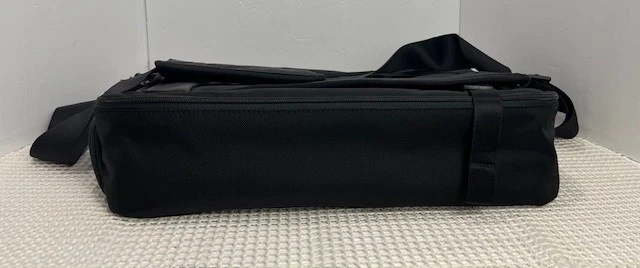 Briggs & Riley Bolso Portátil Negro Mediano Maletín Viaje (VB204-4) USADO EN EXCELENTE ESTADO Foto 3 de 4
