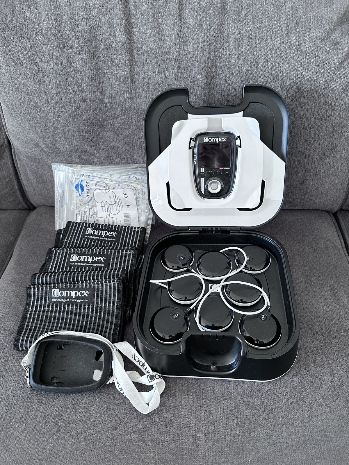 Compex 8.0 Wireless Muscle Stimulator eBay