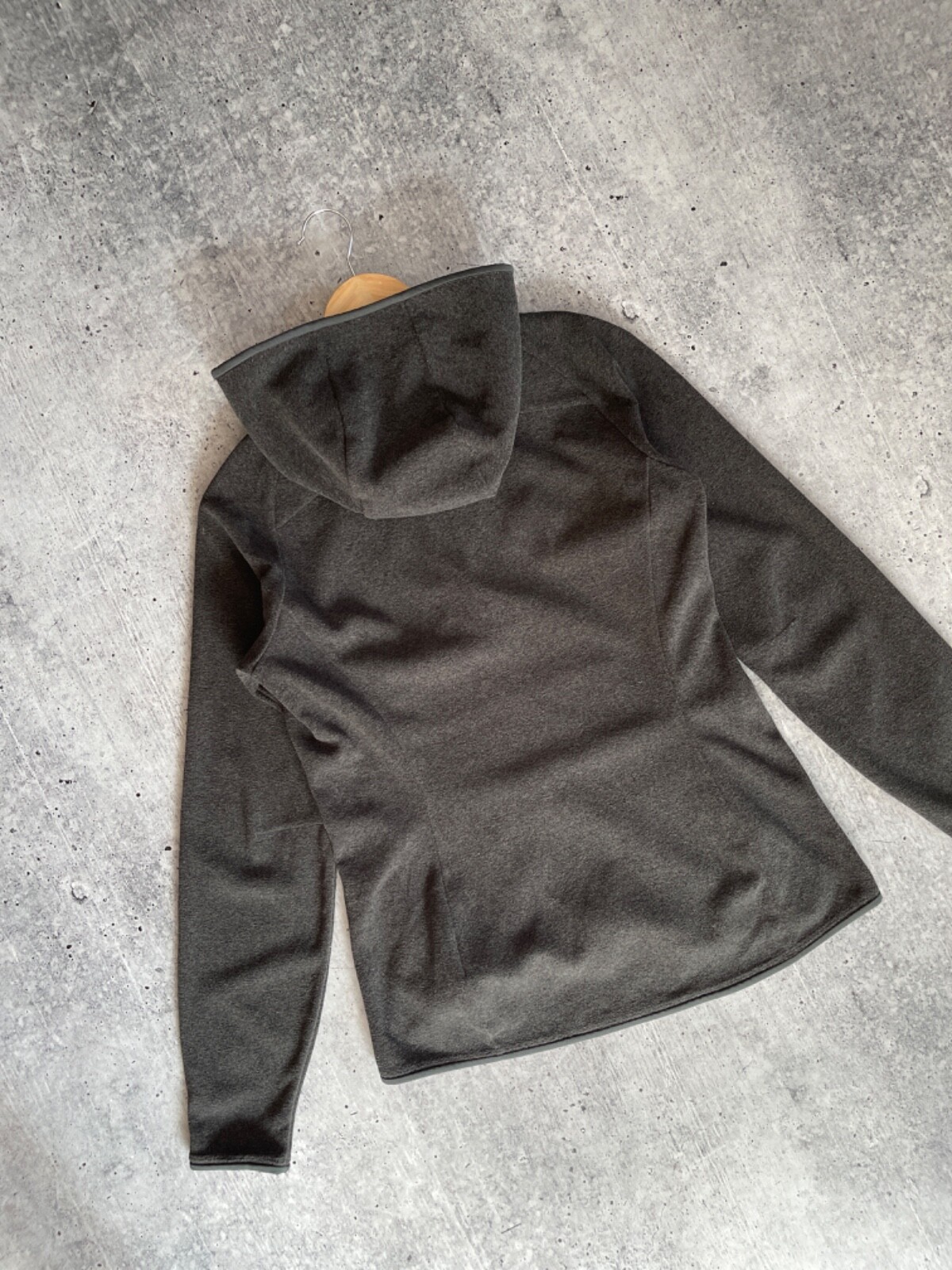 ARC'TERYX Arcteryx Giacca con Cappuccio Donna Taglia M Covert Polartec Grigio