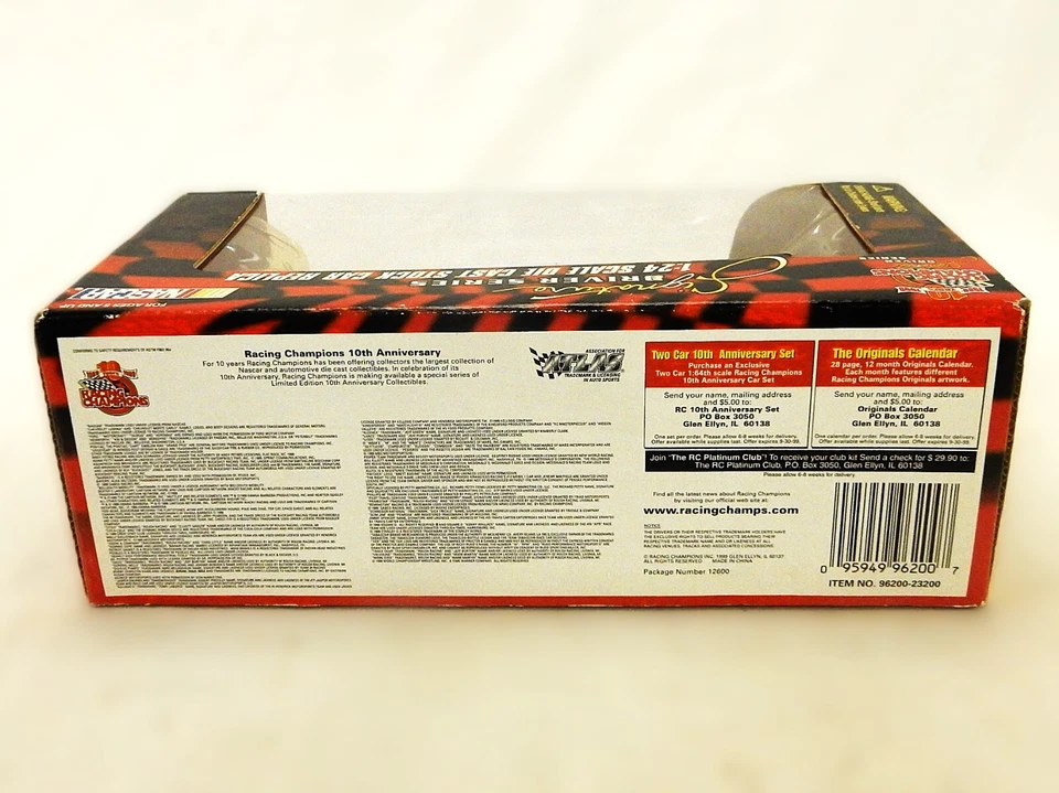 #32 NASCAR 1:24 Die Cast, Jeff Green Monte Carlo, 1999, Kleenex/Cottonelle, D-29 - Imagem 4 de 4