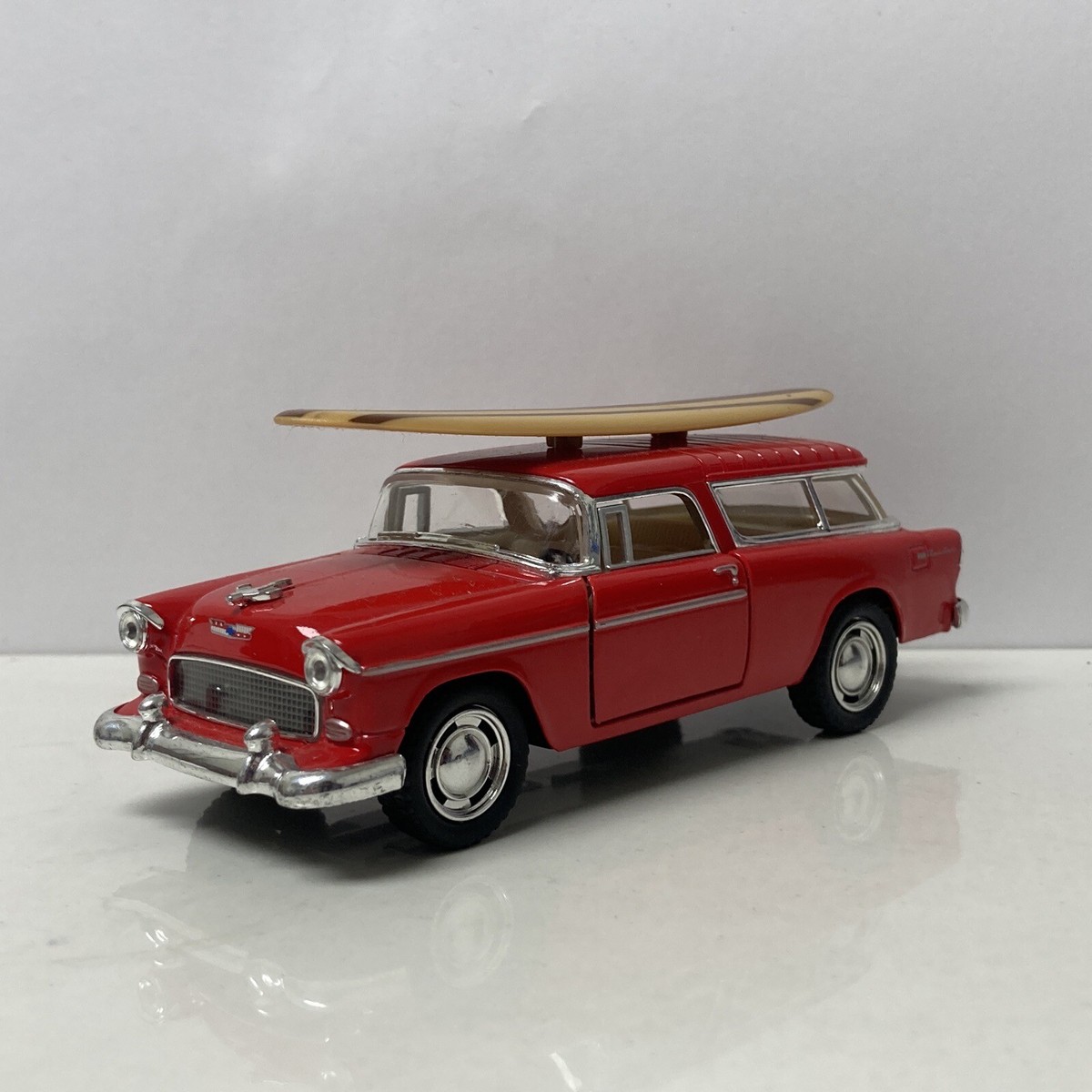 1955 55 Chevy Nomad Bel Air Collectible 1/40 Scale Diecast