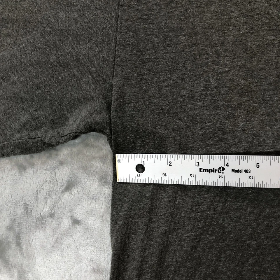 VTG Volcom Shirt Mens L Gray Short Sleeve Pocket Tee Red Geometric Chest Pocket - Image 2 of 4