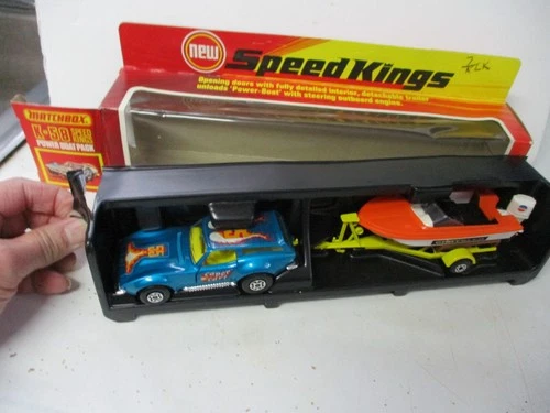 Matchbox Lesney Superkings K-58 Corvette Power Boat Set- blue Vette, boxed