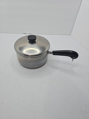 REVERE WARE 2 Qt 91h Stainless Saucepan Clad Bottom Clinton, IL USA