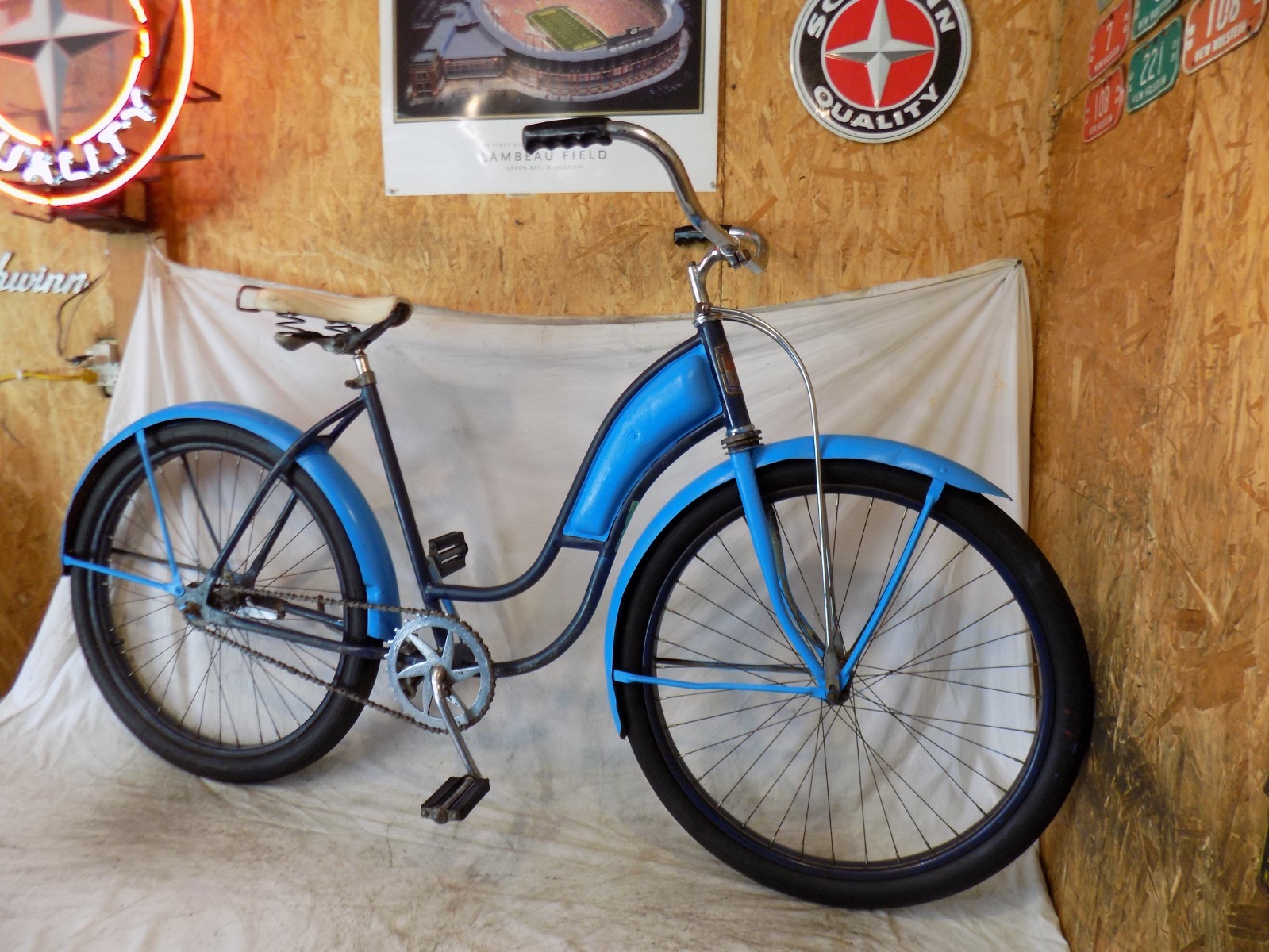 (Used) 1950s HAWTHORNE SKIPTOOTH BALLOON TIRE TANK BICYCLE CWC RAT ROD WARDS HIAWATHA! (249.95 USD)