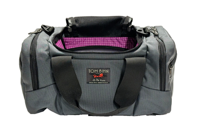 takeyama1357♡バッジオ RARE Tom Bihn Night Flight Travel Duffel – Steel 1050d/UV 200d | eBay