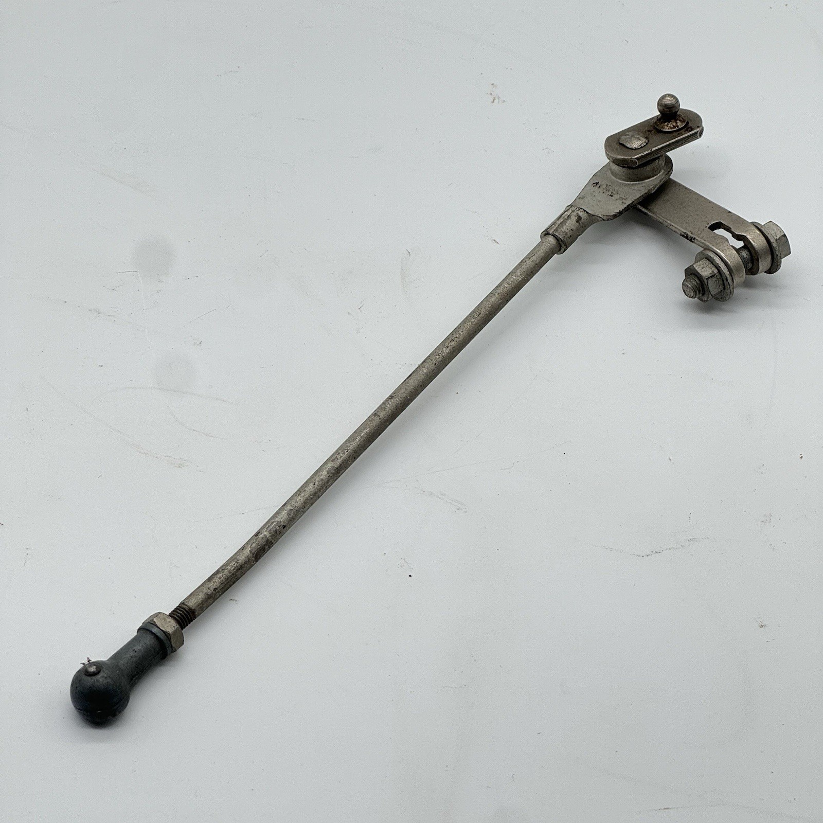 Porsche 356 A Pre-A Windshield Wiper Motor Linkage Assembly with SWF Connecting Rod