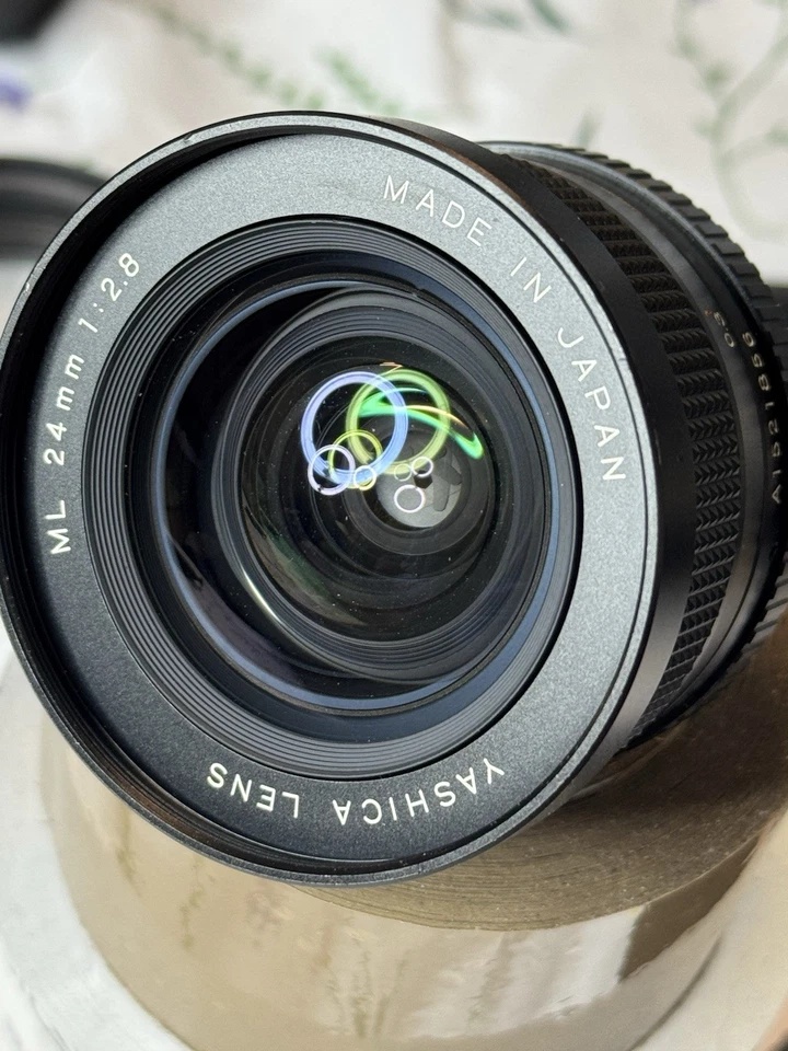 Yashica ML 24mm f/2.8 Wide Angle Prime Lens C/Y Mount Excellent condition - Image 2 of 4