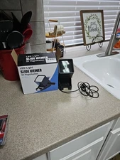 35mm Slide and Film Viewer, Battery Operation, 3X Magnification, LED Light