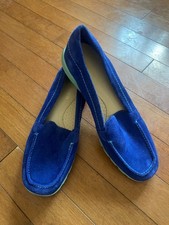 NWOT's Women's Easy Spirit 360 Blue Faux Suede Loafer Style Shoes, Size 6