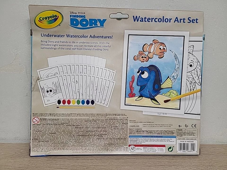  New Crayola Finding Dory Watercolor Art Set. 40 pages, 8 watercolors - image 3 of 4