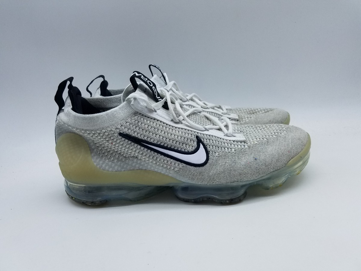 nike men's air vapormax 2021 flyknit shoes stores