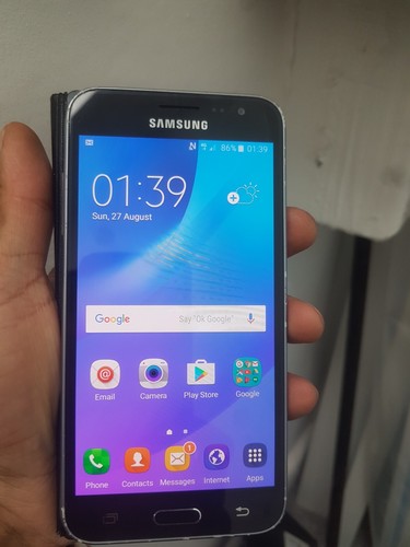 Samsung Galaxy J3 2016 SM-J320 - 8GB - 4G - Black (Unlocked) Smartphone - Picture 2 of 6