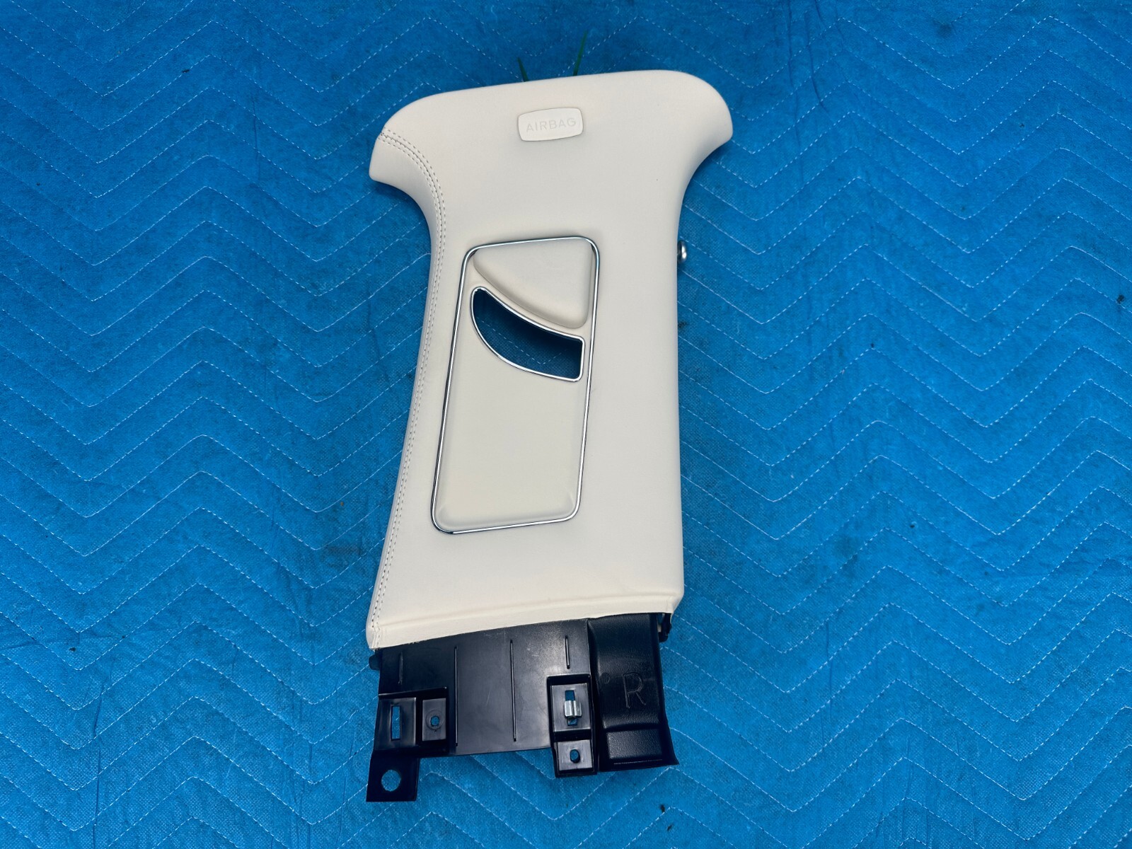 Bentley Flying Spur B-Pillar Upper Trim Panel Passenger Side Ivory 2008-2012 OEM