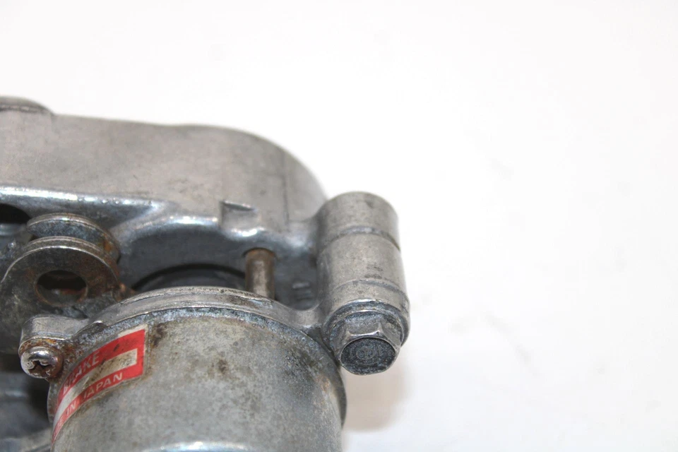 Yamaha Exciter Ii Le 1992 OEM carrocería de pinza de freno 86M-25730-01-00 SY126 Foto 3 de 4