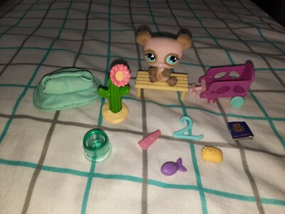 LITTLEST PET SHOP PANDA BEAR #645 W/ACCESSORIES
