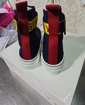 GIVENCHY GEORGE V STRAP SNEAKER 40 BH000TH0AG 969