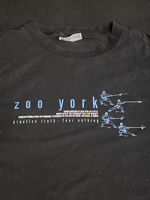 VTG Zoo York T Shirt NYC Skateboarding True East 90