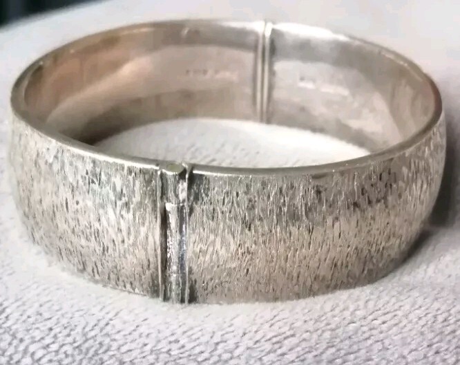 Solid Sterling Silver 925 Textured Modernist Bang… - image 3