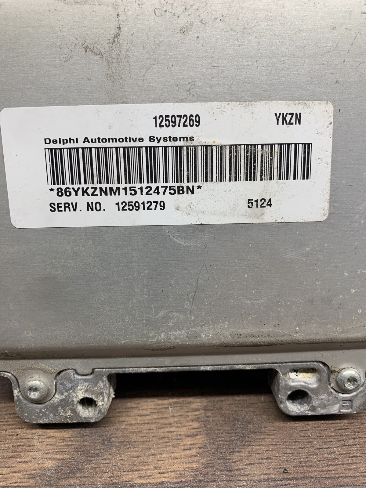 05 06 Chevy Equinox ECM Computer Control Module Delphi 12597269 