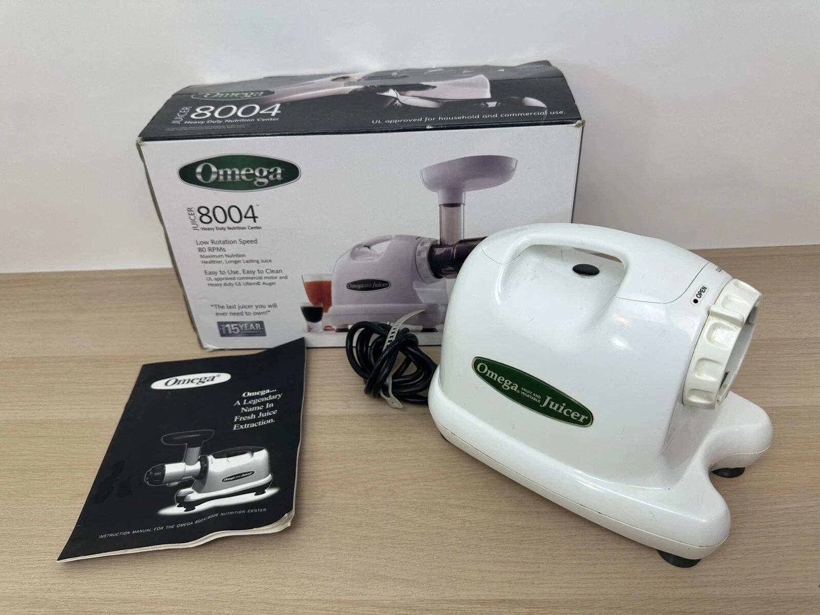 Omega 8004 Replacement Juicer Juice Extractor Body ONLY w/ Original Manual & Box