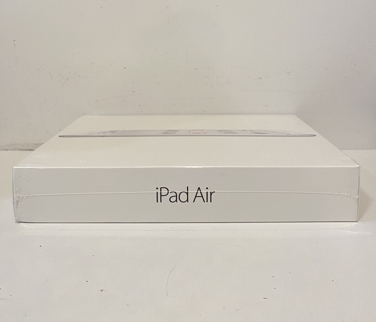 Apple iPad Air A1475 16 GB, Wi-Fi + 4G, 9.7 in - Silver for sale