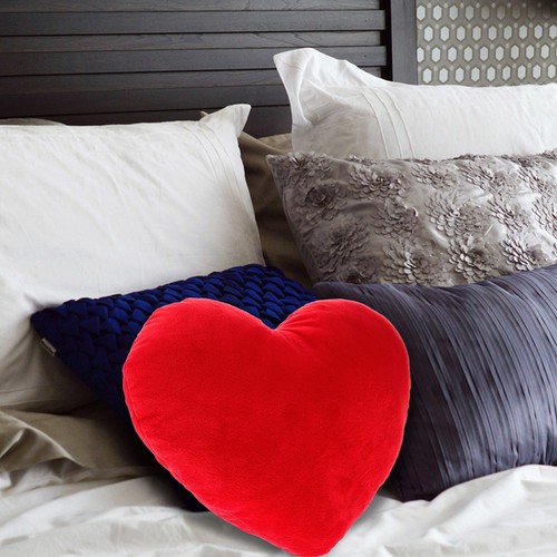 Heart Shaped Pillow Decorative Throw Pillows for Bed Bride Lovers - 第 2/12 張圖片