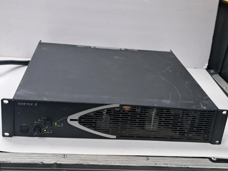 Camco Vortex 6 6000 Watt Verstärker 2he 120V Nexo