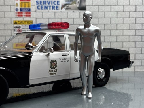 1:18 *MINT* Greenlight TERMINATOR 2 1987 Chevrolet Caprice Met Police MODEL *HTF - Picture 2 of 10