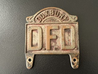 Antique Vintage Cast Iron DUXBURY MASS. D.F.D. License Plate Topper