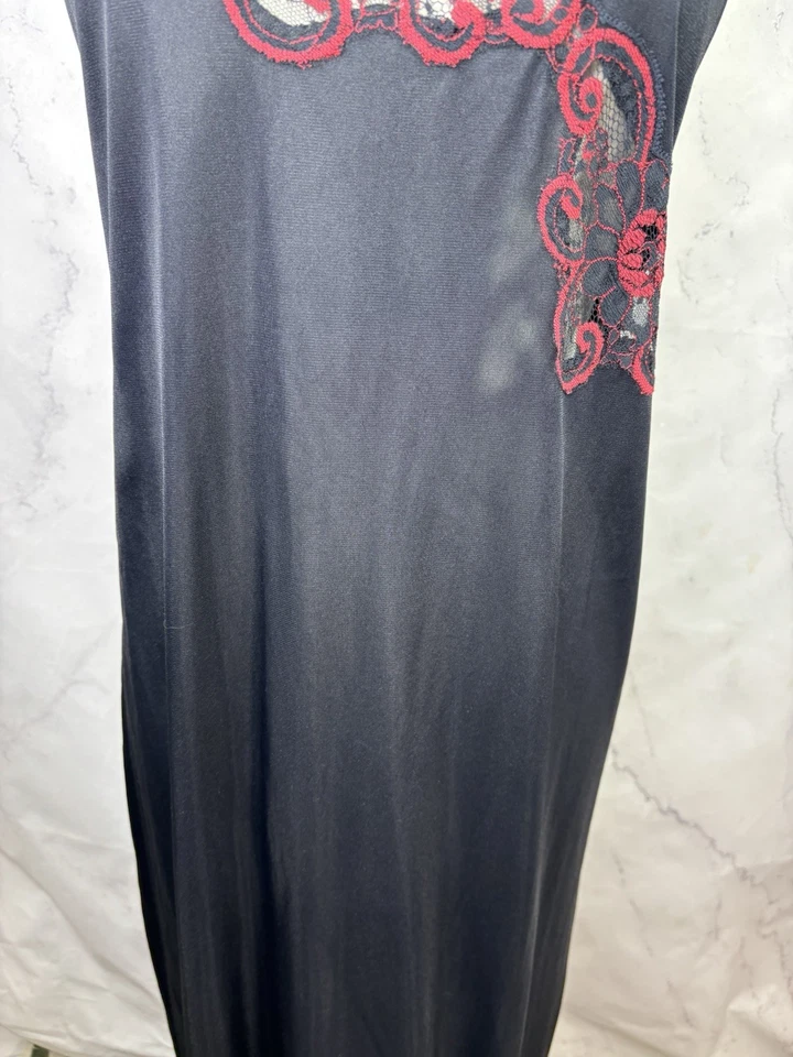 Vestido maxi vintage anos 70 camisola disfarçada renda M EUA sereia gótica Mcm - Imagem 4 de 4