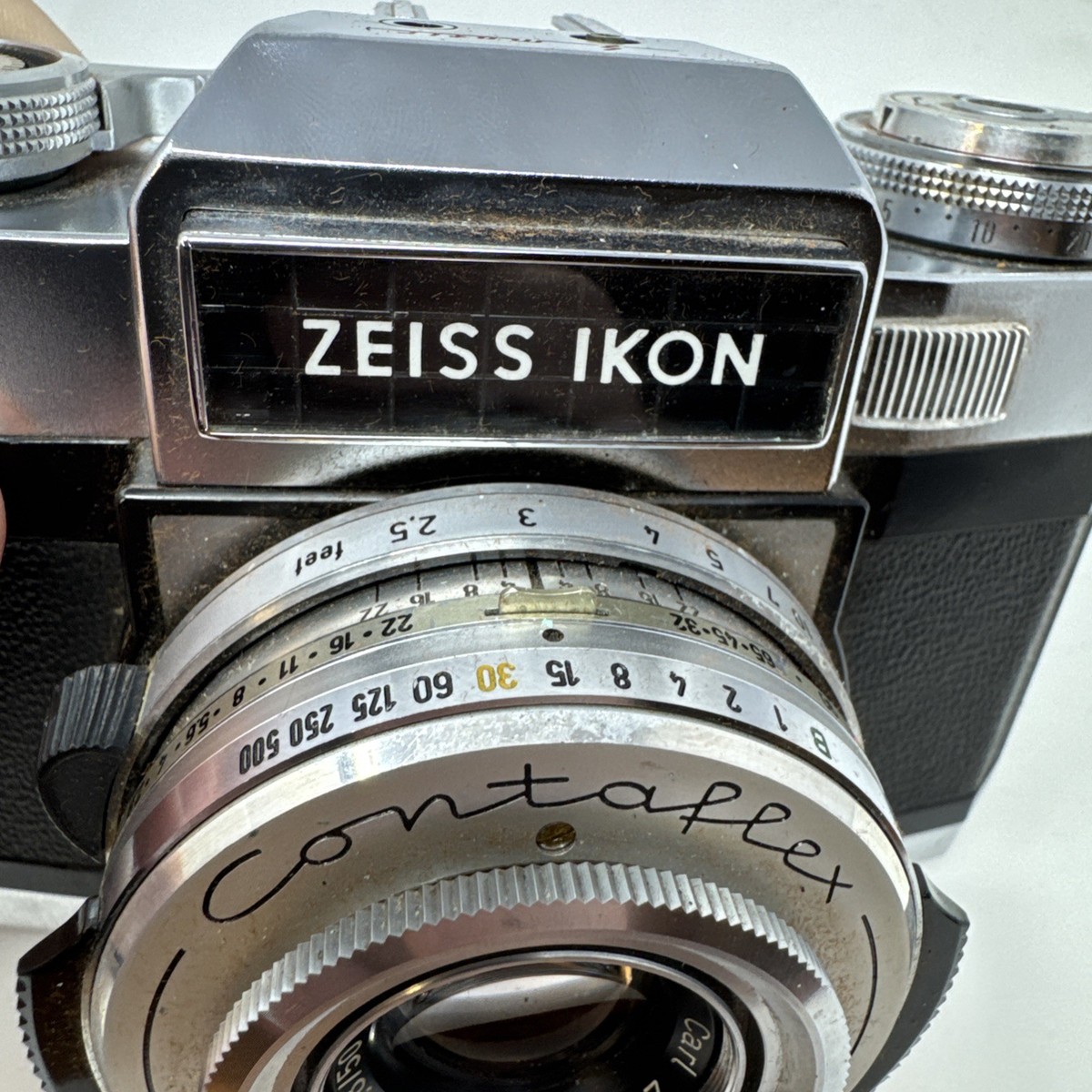 Zeiss Ikon Contaflex Super (10.1271) w/50mm f2.8 Tessar #135