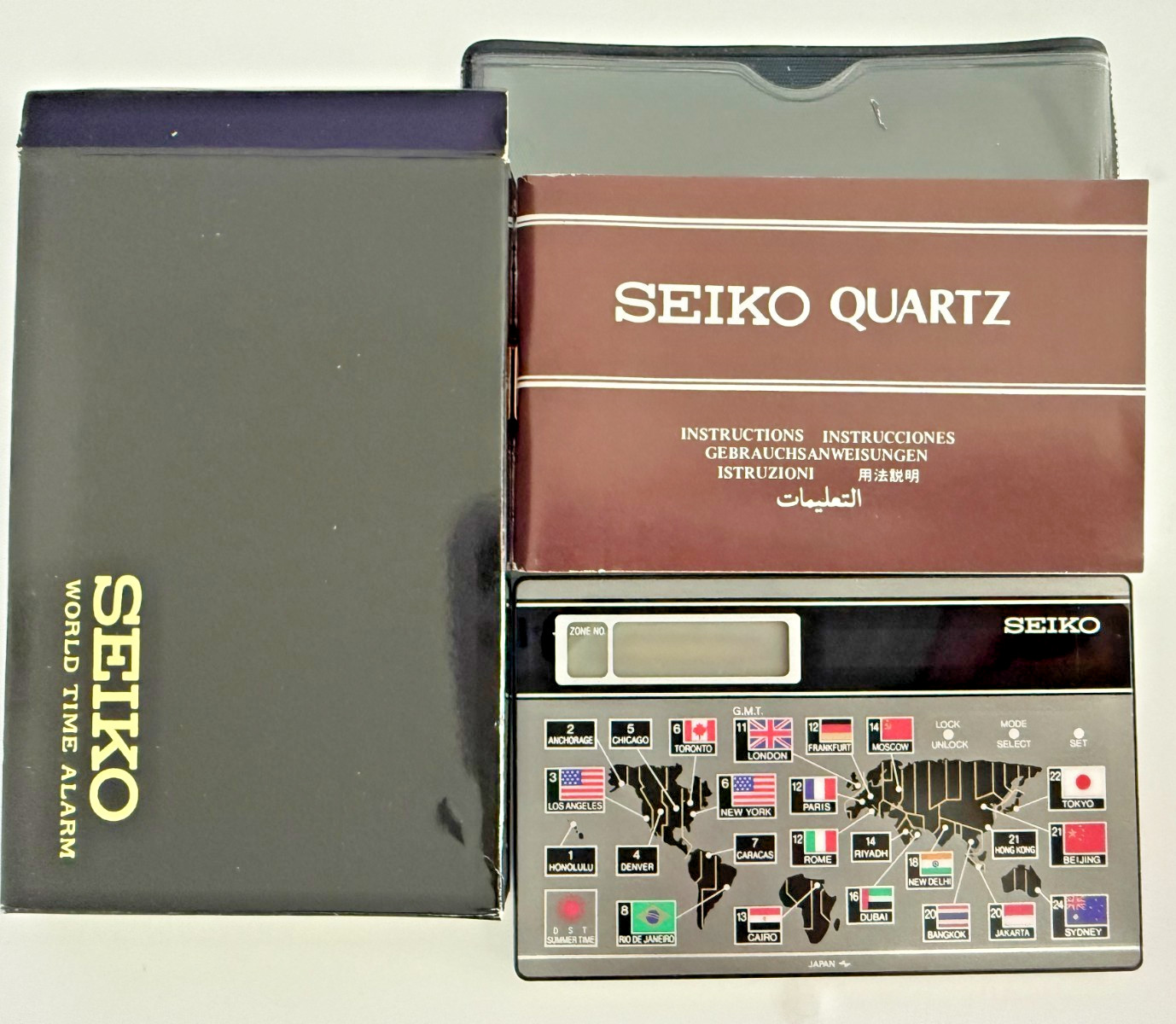 Vintage Seiko World Time Alarm Travel Clock International Time Zones. Silver.NEW