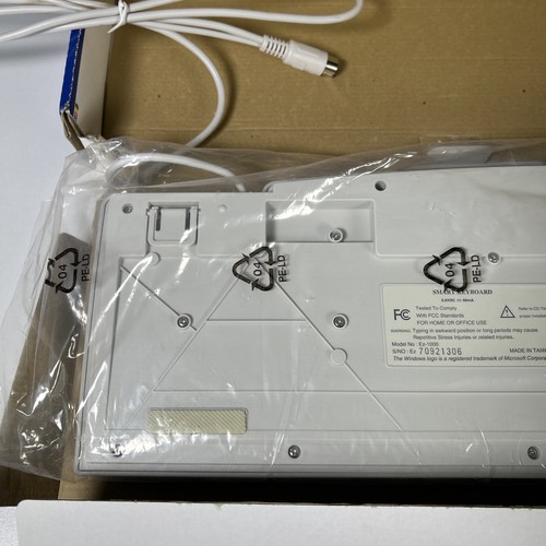 Vintage Microsoft Intellikey Smart Keyboard EZ-1000 Wired New Old Stock Rare - Picture 16 of 16