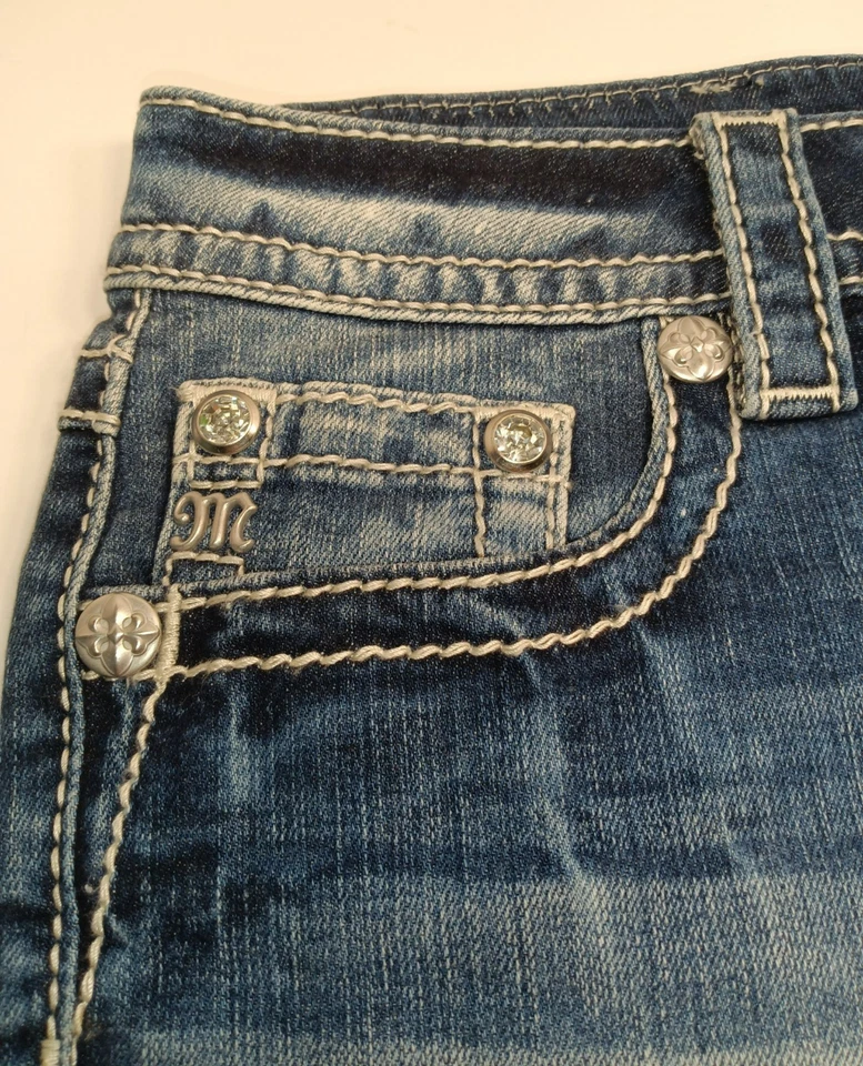 Miss Me Jeans Shorts Signature Distressed Raw Hem Rhinestones Blue Women's 28 - Image 2 of 4