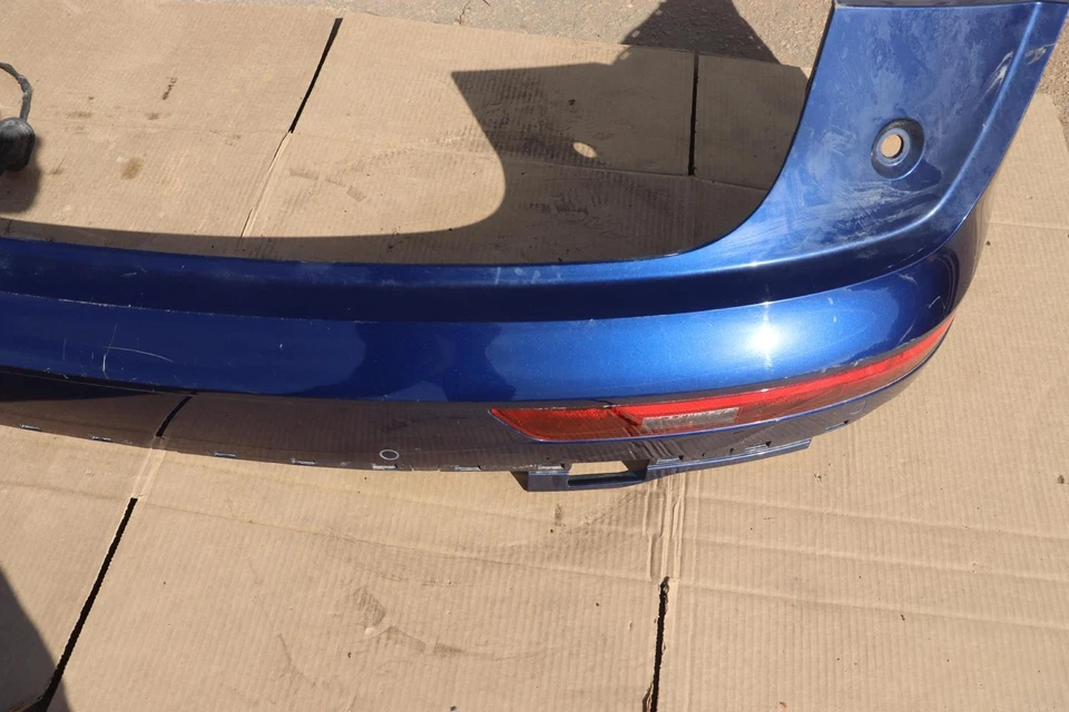 2018-2020 AUDI SQ5 PAINEL DE TAMPA DE PARA-CHOQUE TRASEIRO COM SENSORES DE ESTACIONAMENTO FABRICANTE DE EQUIPAMENTO ORIGINAL - Imagem 4 de 4