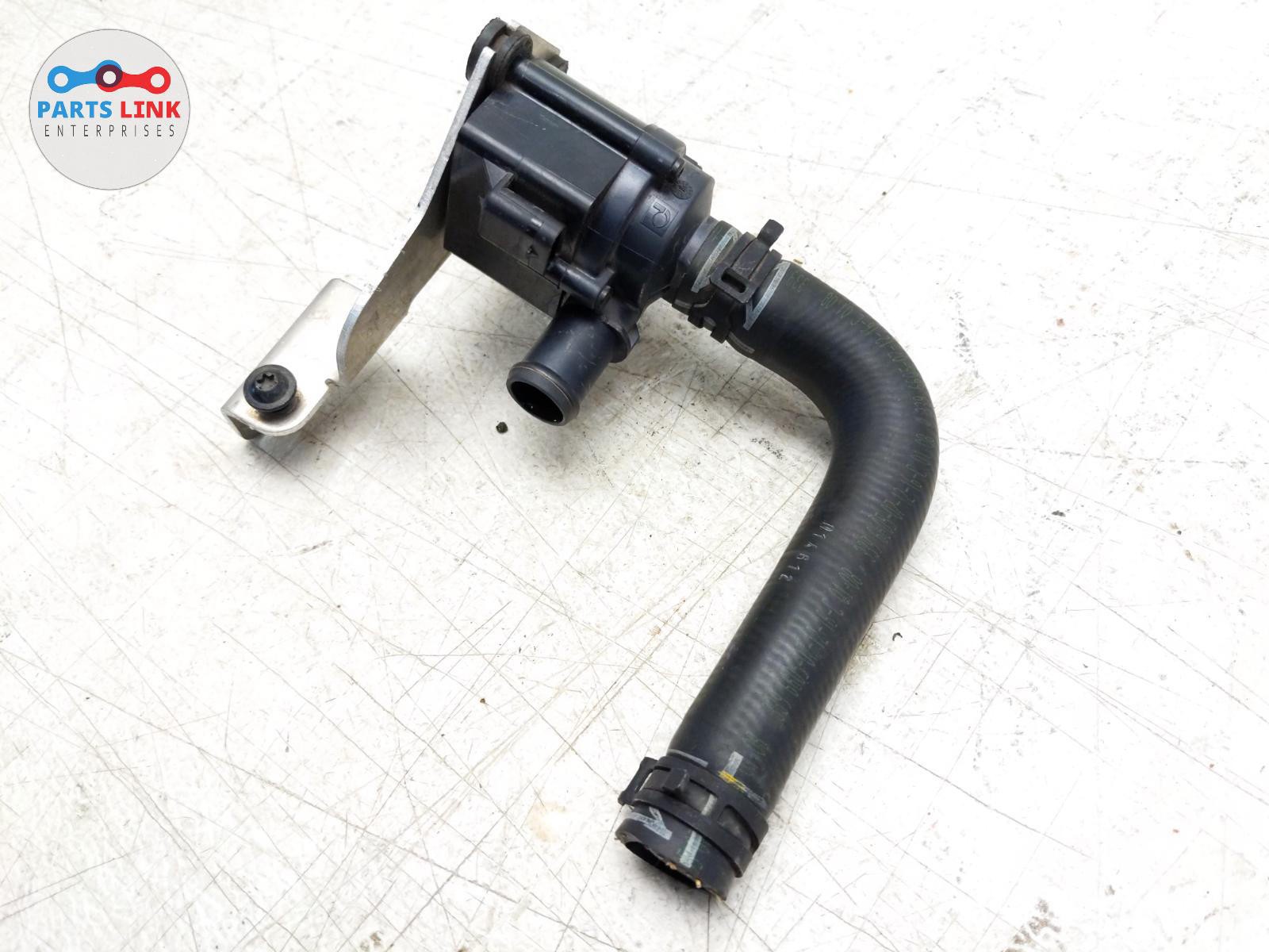 2016-20 BENTLEY BENTAYGA REAR WATER PUMP AUX COOLANT HOSE PIPE TUBE LINE 636 OEM