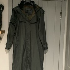 Jack Murphy Long Outdoor Coat Size 12 Excellent Cond In KhakiGreen Worn Once. 